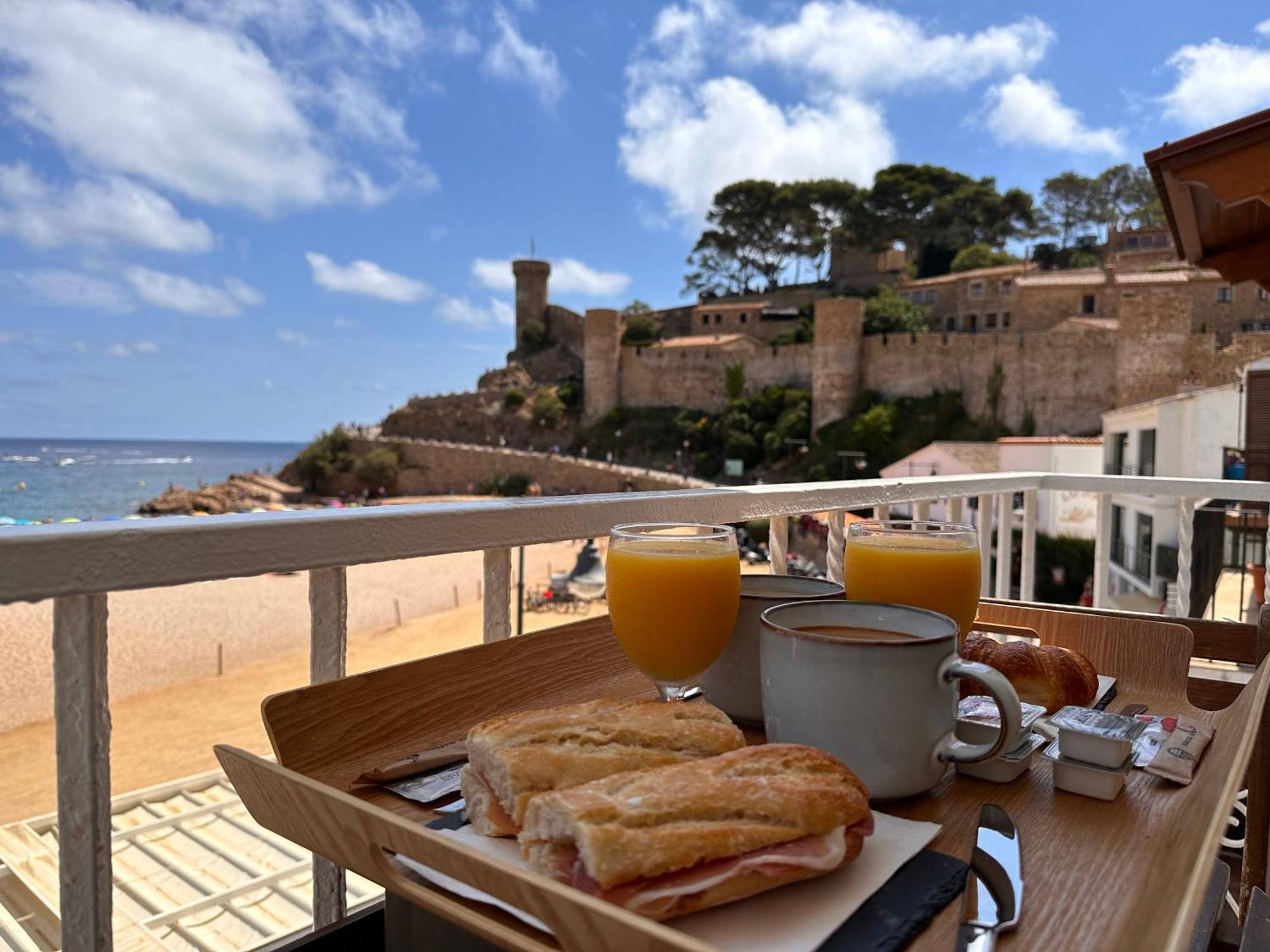 Hostal Del Mar Tossa de Mar Exteriör bild