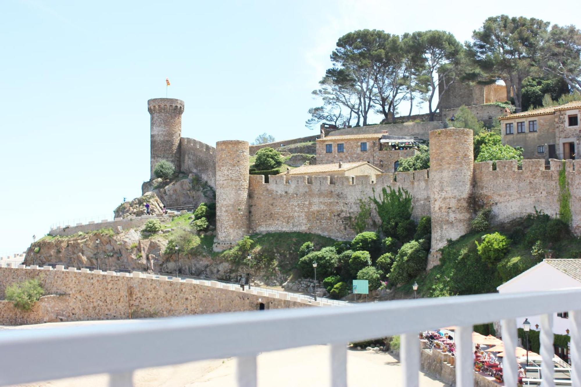 Hostal Del Mar Tossa de Mar Exteriör bild