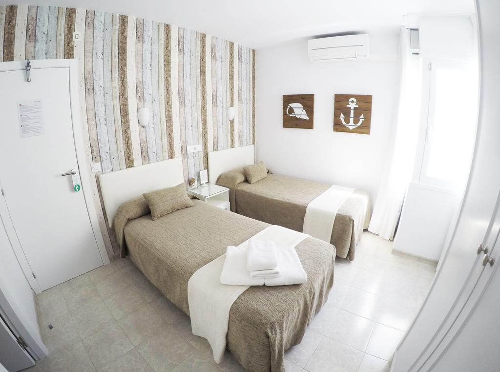 Hostal Del Mar Tossa de Mar Exteriör bild